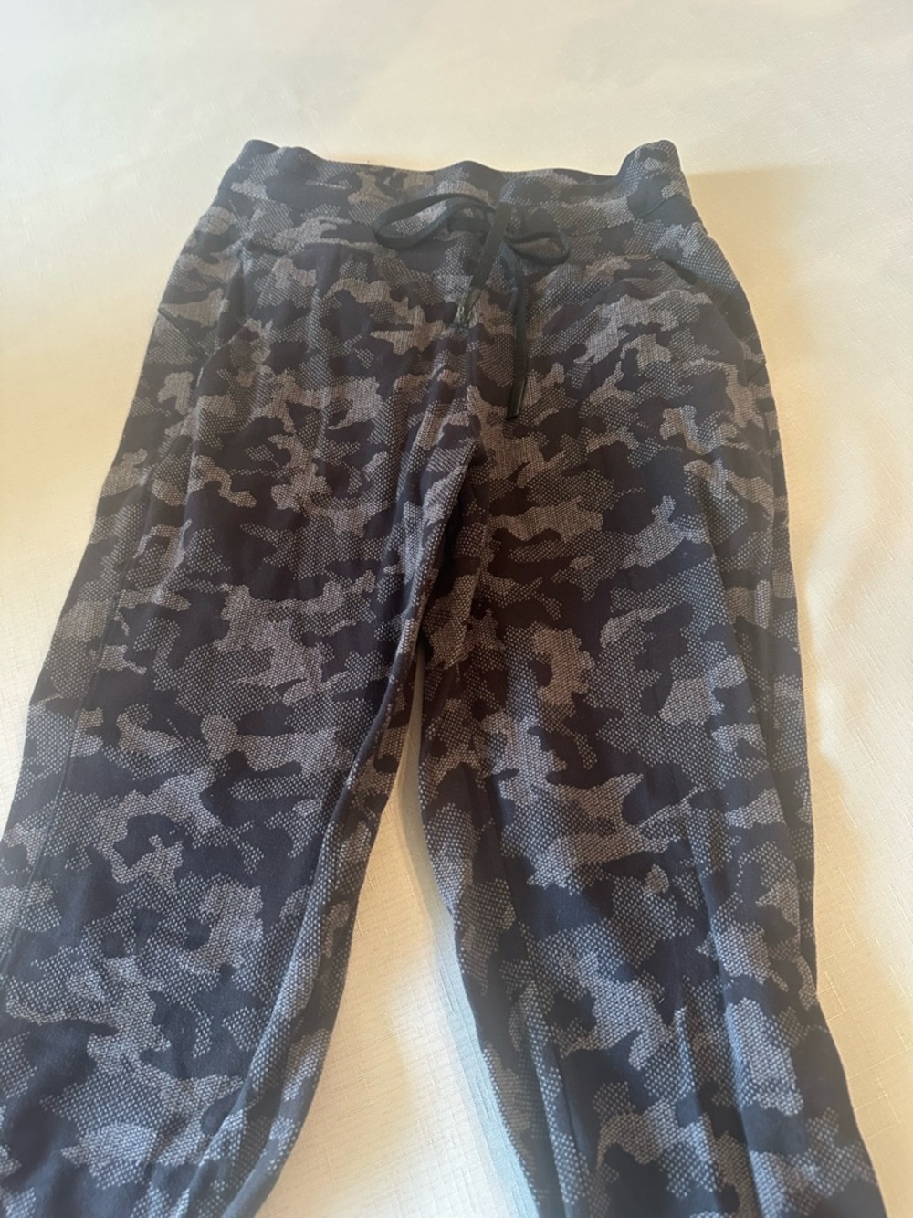 Lululemon joggers